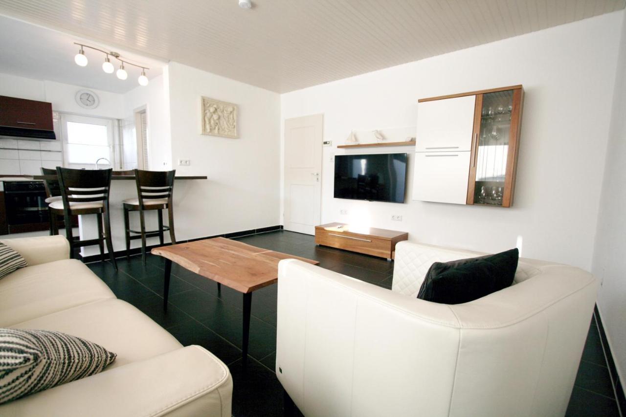 Ferienhaus Pelikanstr 82 Ostermann Bungalow 3 Norddeich  Bagian luar foto