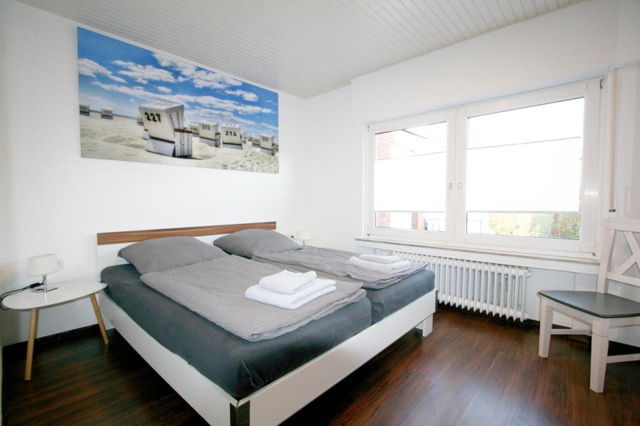 Ferienhaus Pelikanstr 82 Ostermann Bungalow 3 Norddeich  Bagian luar foto