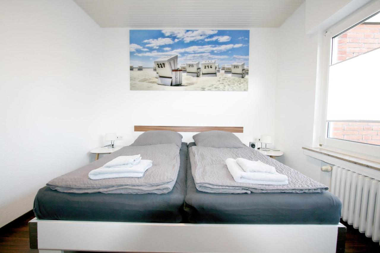 Ferienhaus Pelikanstr 82 Ostermann Bungalow 3 Norddeich  Bagian luar foto